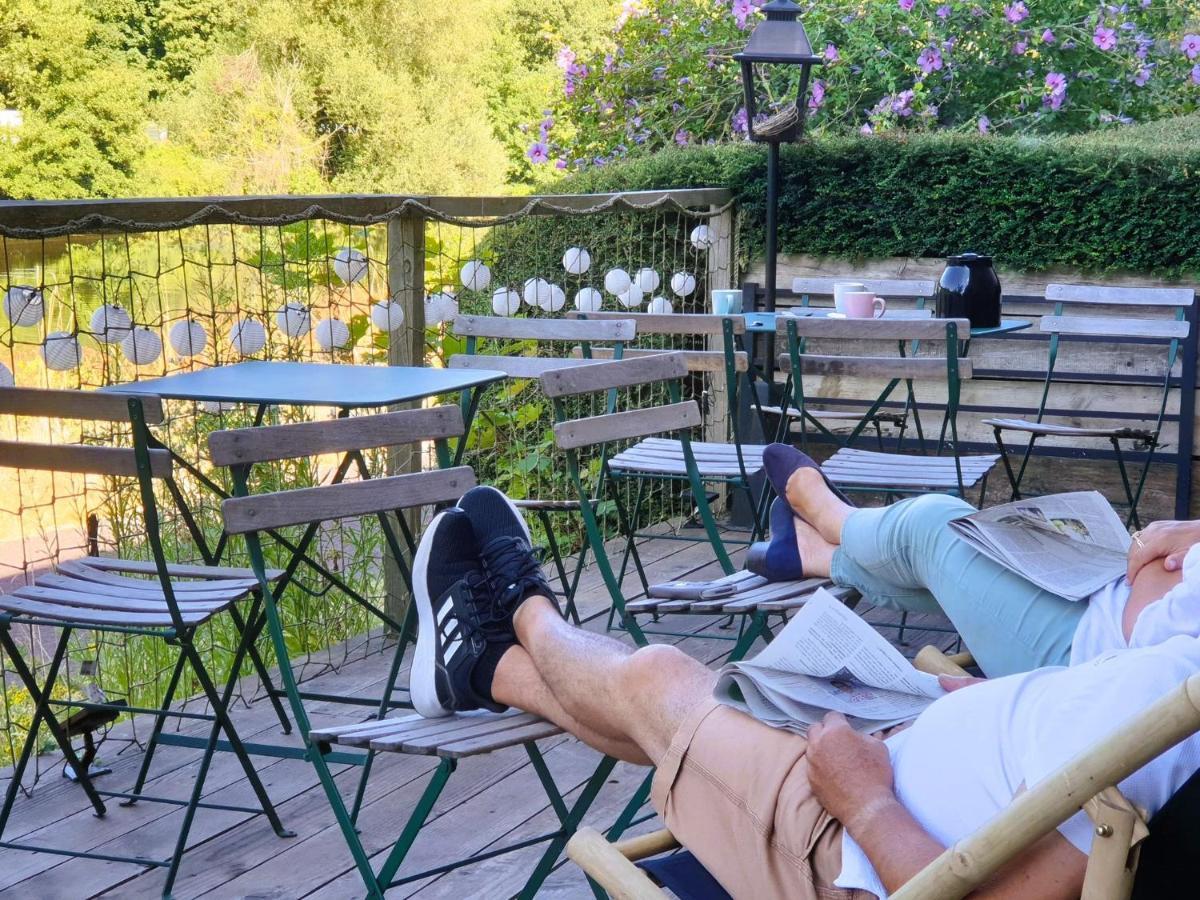 Le Deck'Halage Bed & Breakfast Malestroit Bagian luar foto
