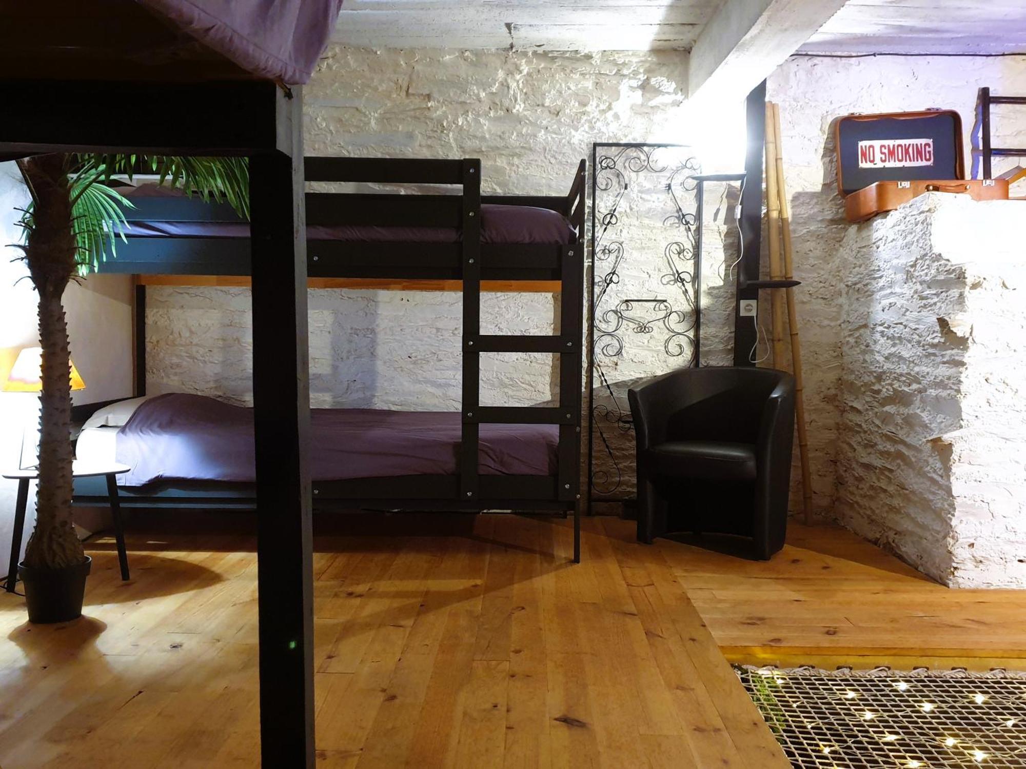 Le Deck'Halage Bed & Breakfast Malestroit Bagian luar foto